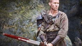 驯鹰者的崛起,揭秘鹰王背后的传奇故事